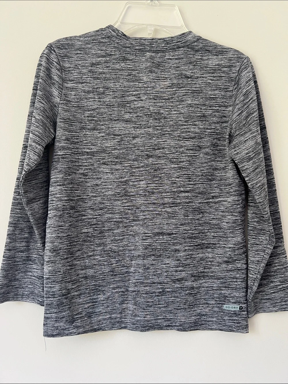 Old Navy Gray Heathered Long Sleeve Tee